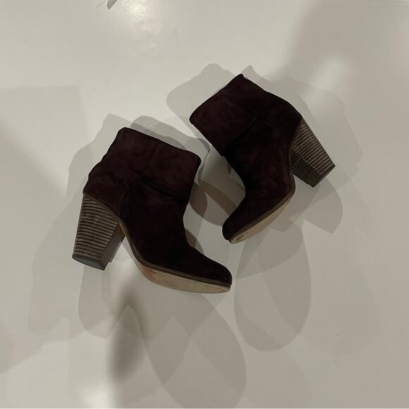 Rag & Bone Sz 38 Classic Newbury Burgundy Burnished Suede  Rag & Bone‎ Classic Newbury Burgundy Suede Heeled Ankle Booties Size 38
